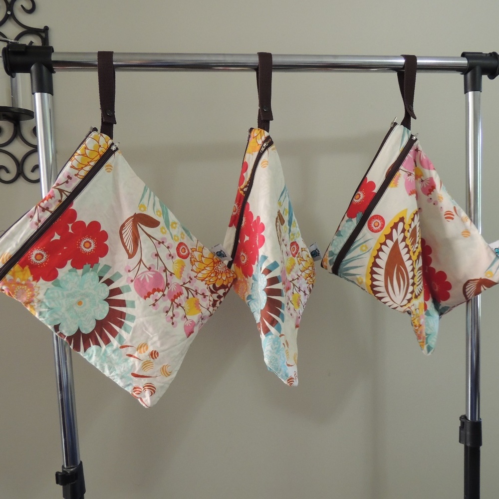 Planet Wise Wet/Dry Bag-April Flowers